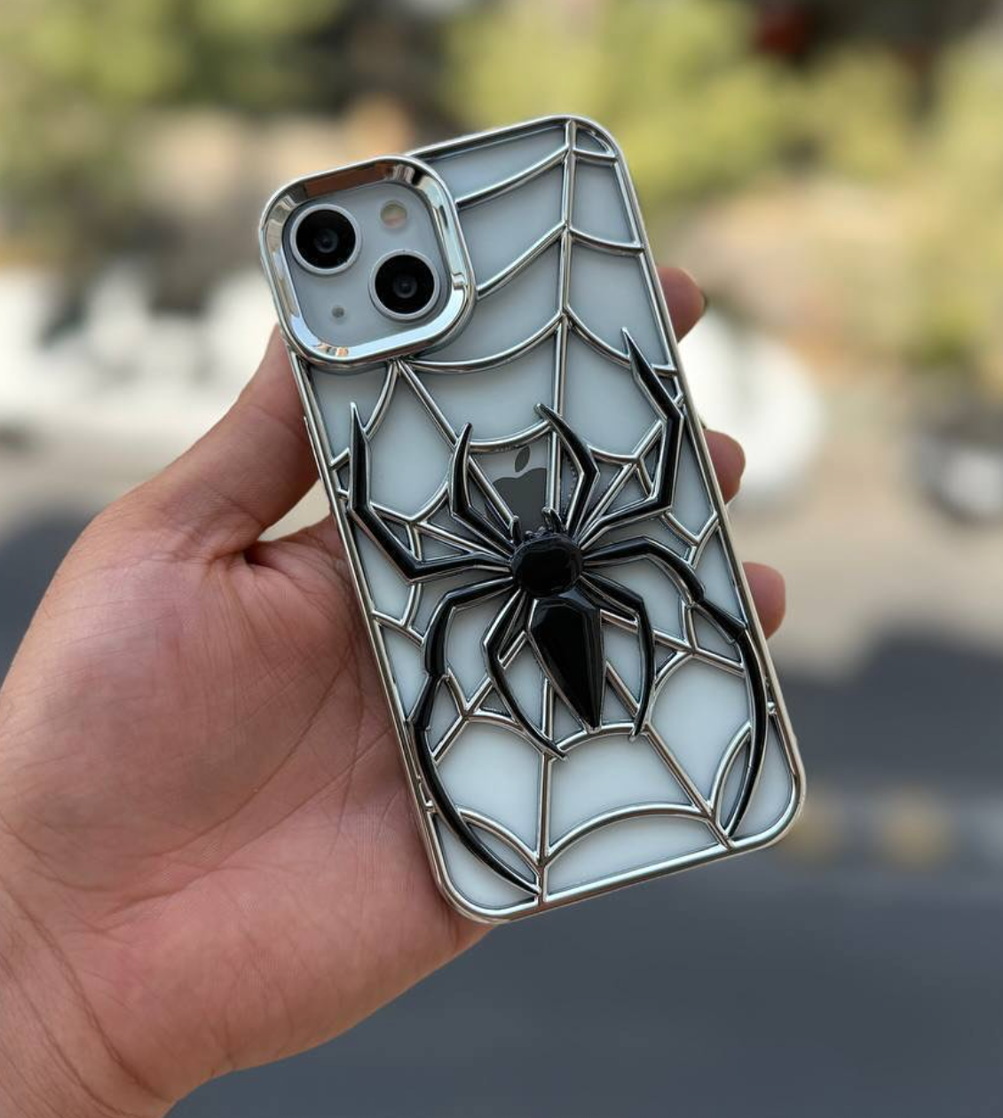 Funda 3D Premium TRAZEN con Diseño de Araña Bicolor Electrochapada
